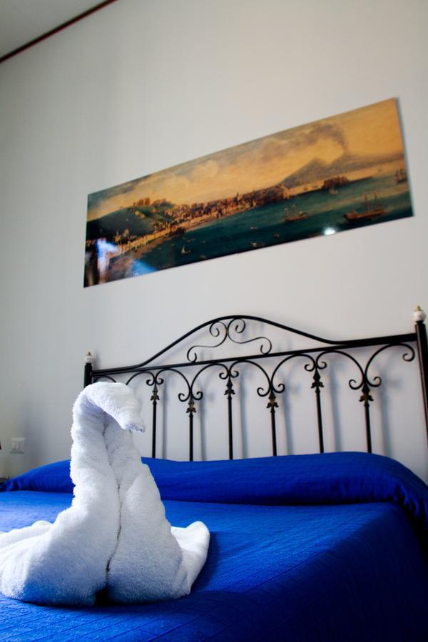 Bed and Breakfast I Sorrisi Di Napoli Esterno foto