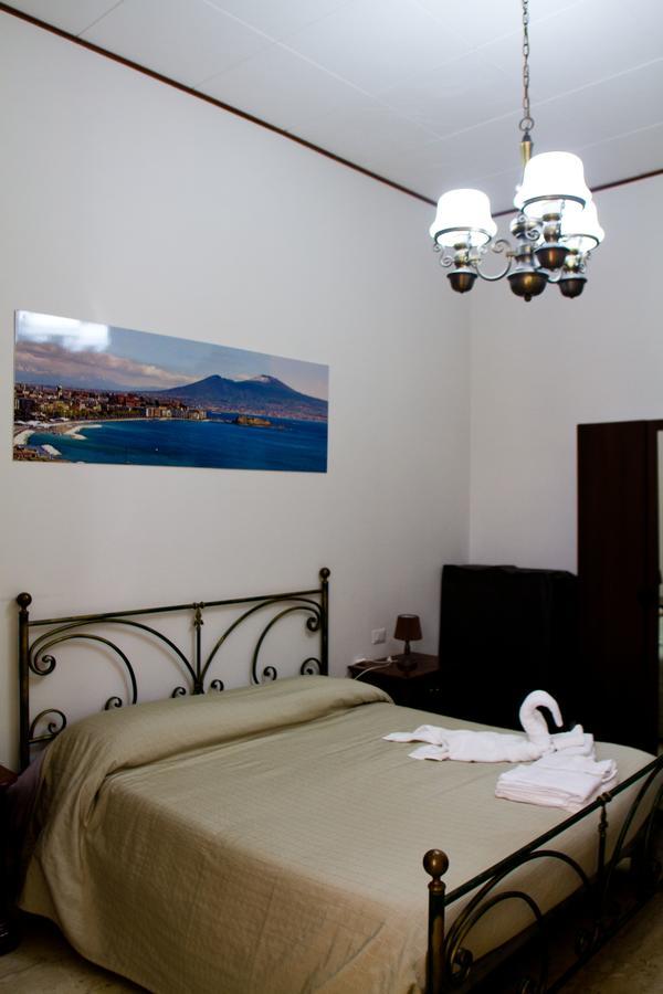 Bed and Breakfast I Sorrisi Di Napoli Esterno foto