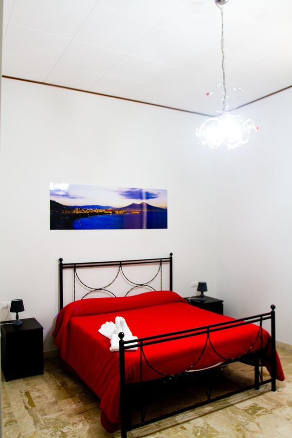 Bed and Breakfast I Sorrisi Di Napoli Esterno foto
