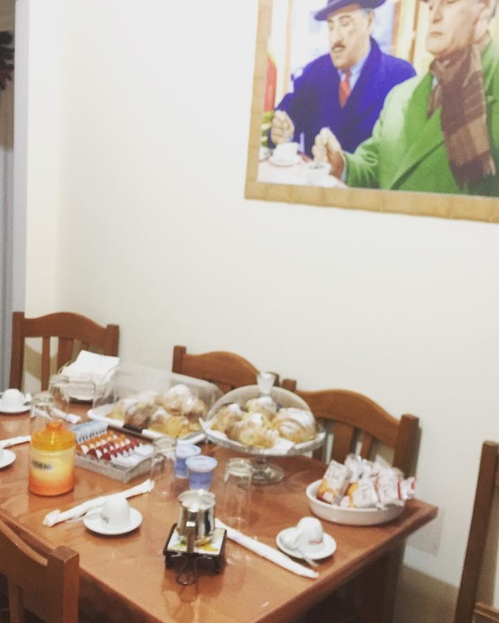 Bed and Breakfast I Sorrisi Di Napoli Esterno foto